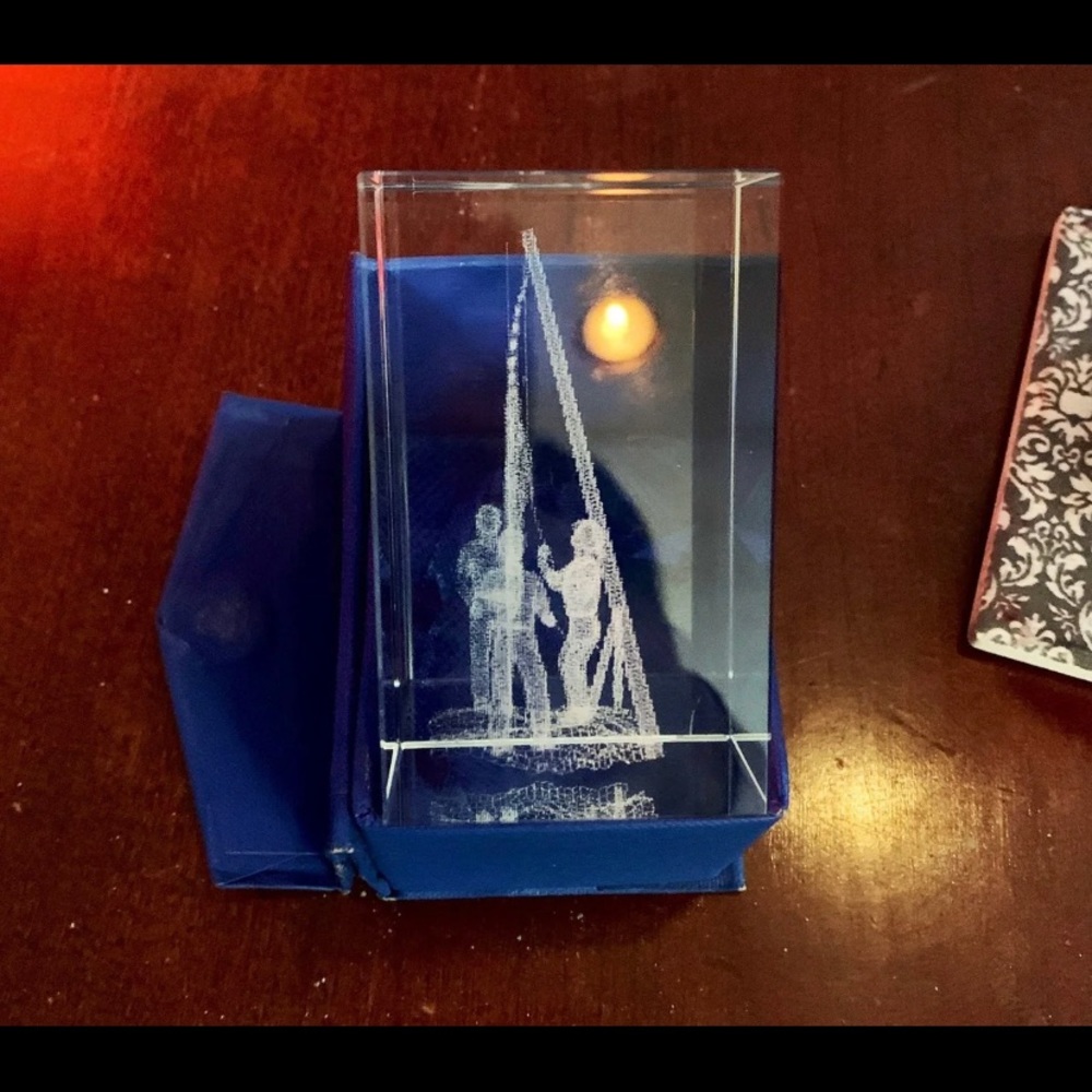 9/11 twin towers paperweight